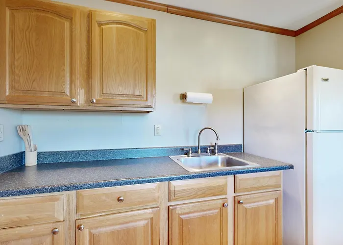 2: Lakeside In Murphysboro * Etherton