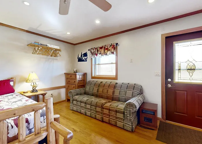 2: Lakeside In Murphysboro *