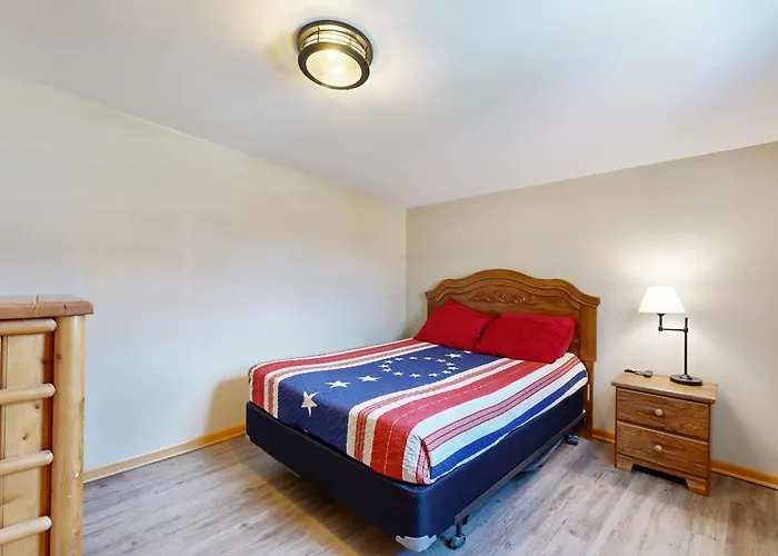 Holiday home 2: Lakeside In Murphysboro *